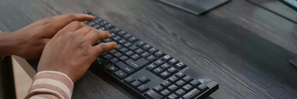 What are The Types of Dell Laptop Keyboards Available?
