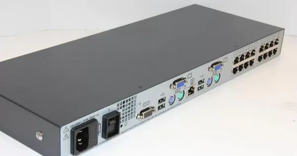 HP 16 Port KVM Server Console Switch 513736-001
