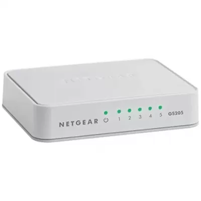 Netgear Basic CBU GS205-100PAS 5 Port Gigabit Switch