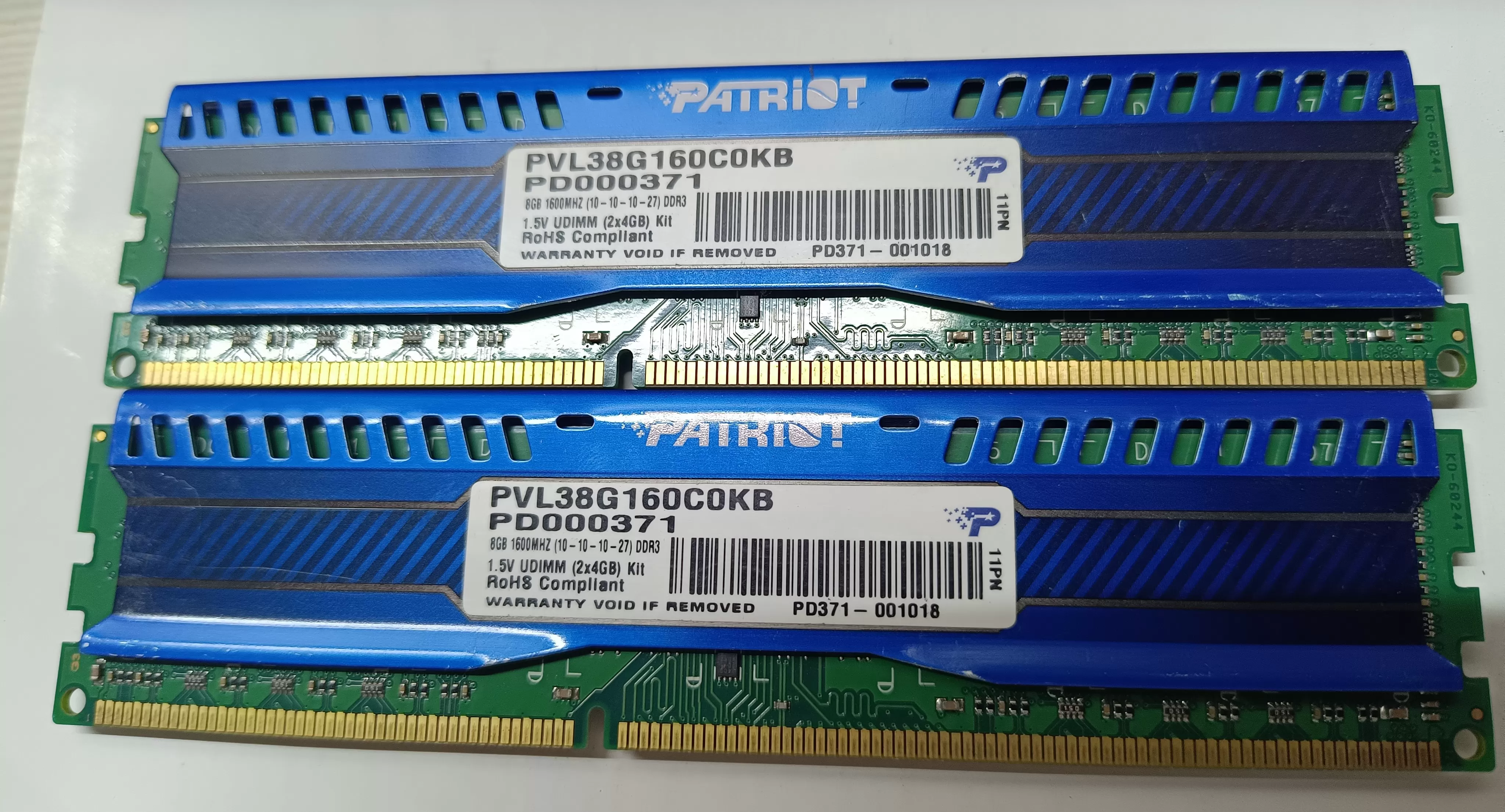 Patriot Blue 8GB (2 x 4GB) Kit DDR3 1600 (PC3 12800) Desktop Memory  Model PVL38G160C0KB-PD000371