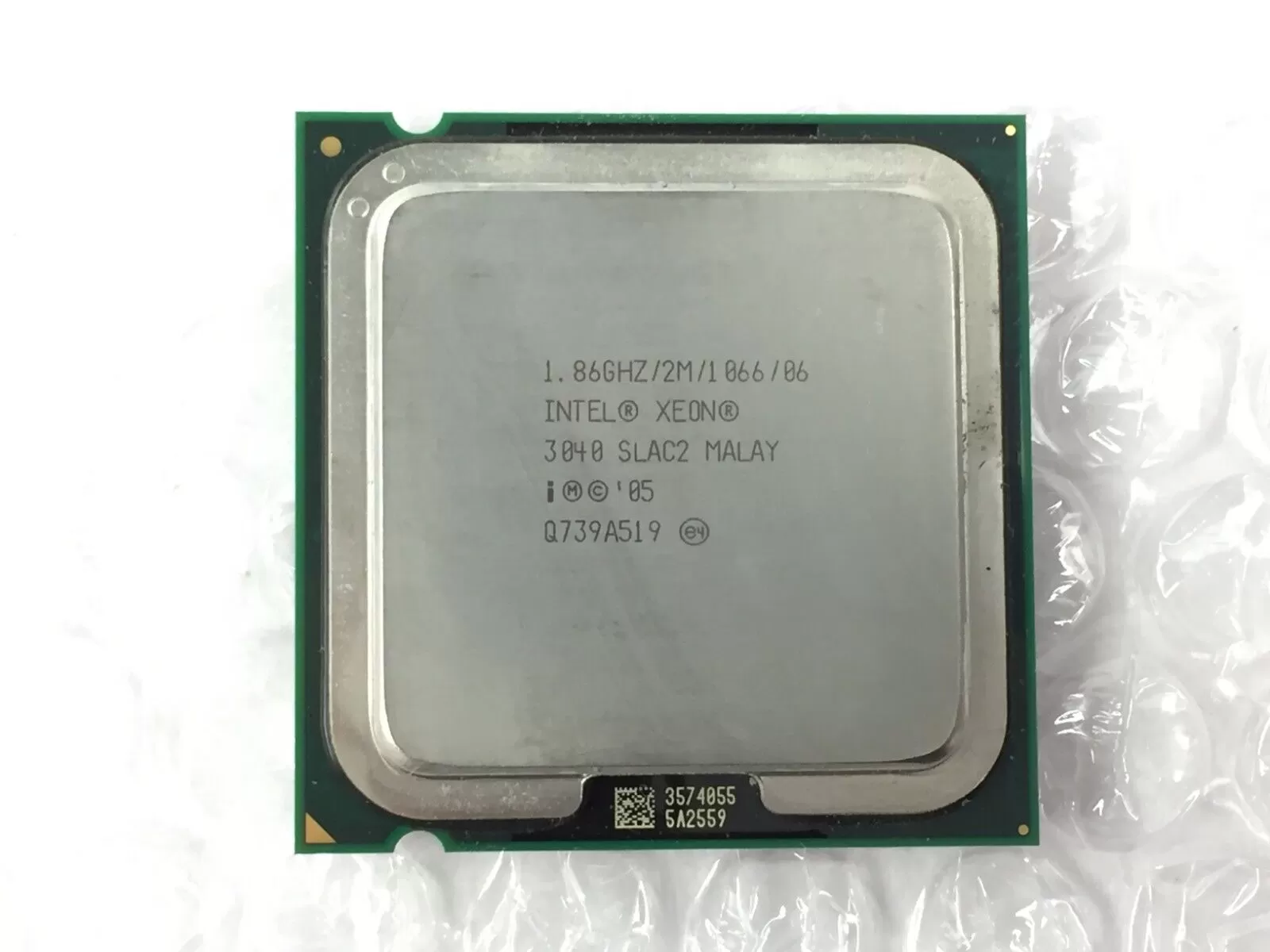 Intel Xeon 3040 2MB/1066MHz Dual Core, LGA775 SLAC2