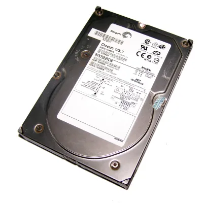 Seagate 73GB 10K RPM SCSI 3.5inch 68Pin Hard Disk ST373207LW 9X3005-003
