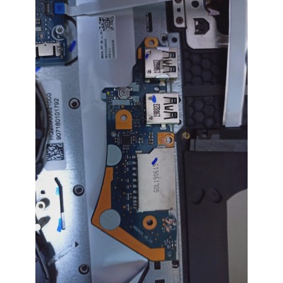 Lenovo Ideapad S540-15IWL USB Card Dottor Board