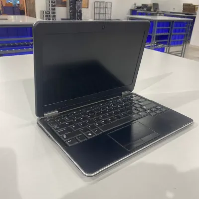 Dell Latitude E7240 Intel Core i5 4th Gen 8 GB Ram 256 GB SSD Screen Size 12.5" (Refurbished) Laptop