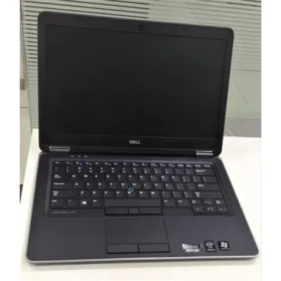 Dell Latitude E7440 Intel Core i5-4310 2.0GHz 8GB 256GB SSD 14 inch W8.1Pro (Silver)