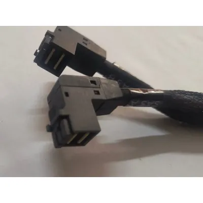 DELL 0KW1VG dual Mini-SAS HD (SFF-8643) internal data cable designed for Dell PowerEdge R740 servers equipped with a 16-drive (16 x 2.5-inch SFF) backplane and a mini PERC RAID Cotroller